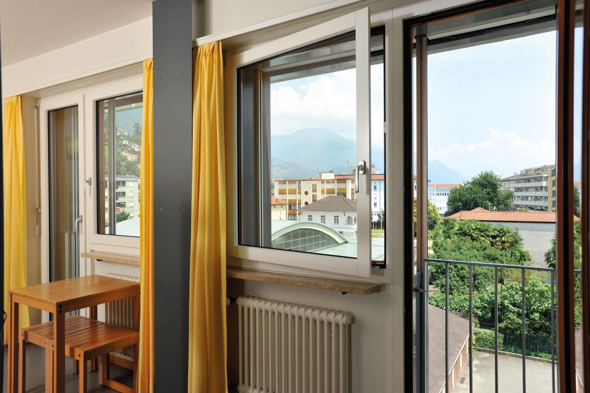 Locarno Youth Hostel Exteriör bild